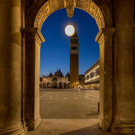 San Marco 1692 In The Heart Of @Venice Luaran gambar